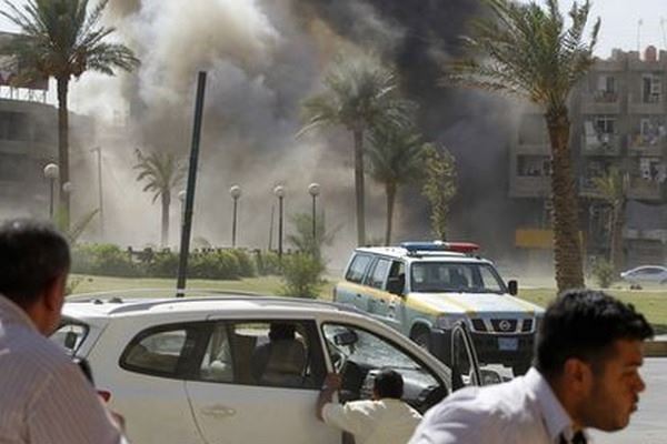 <br />
При взрыве смертника в Багдаде погибли восемь человек<br />
