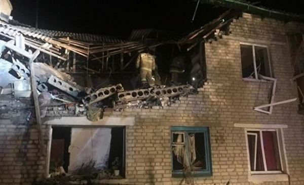 <br />
МЧС сообщило об угрозе обрушения дома под Ростовом, где взорвался газ<br />
